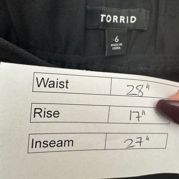 Torrid Pull-On Taper Stretch Crepe Pants Black - Picture 10 of 10